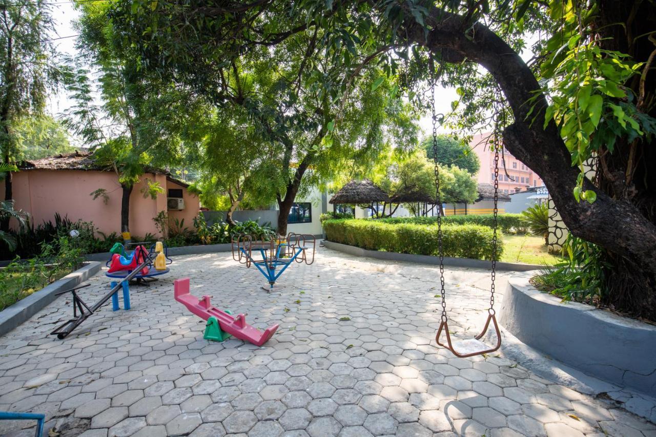 Siddhartha Cottage Butwal Exteriör bild
